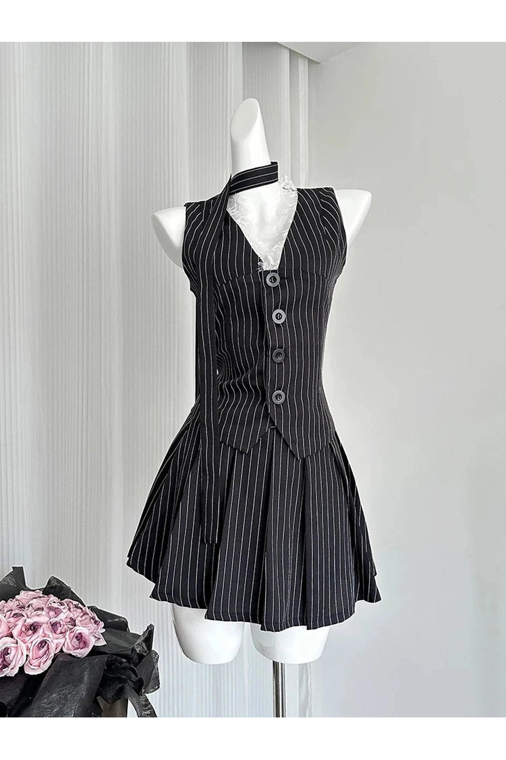 Aesthetic Elegant Pinstripe Lace-Up Skirt Outfit Set Black Shoptery