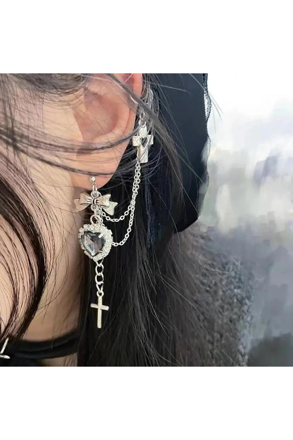 Goth Heart Chain Drop Earrings Shoptery