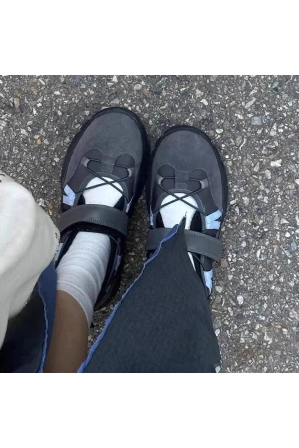 Alt Strap Sneakers Shoptery