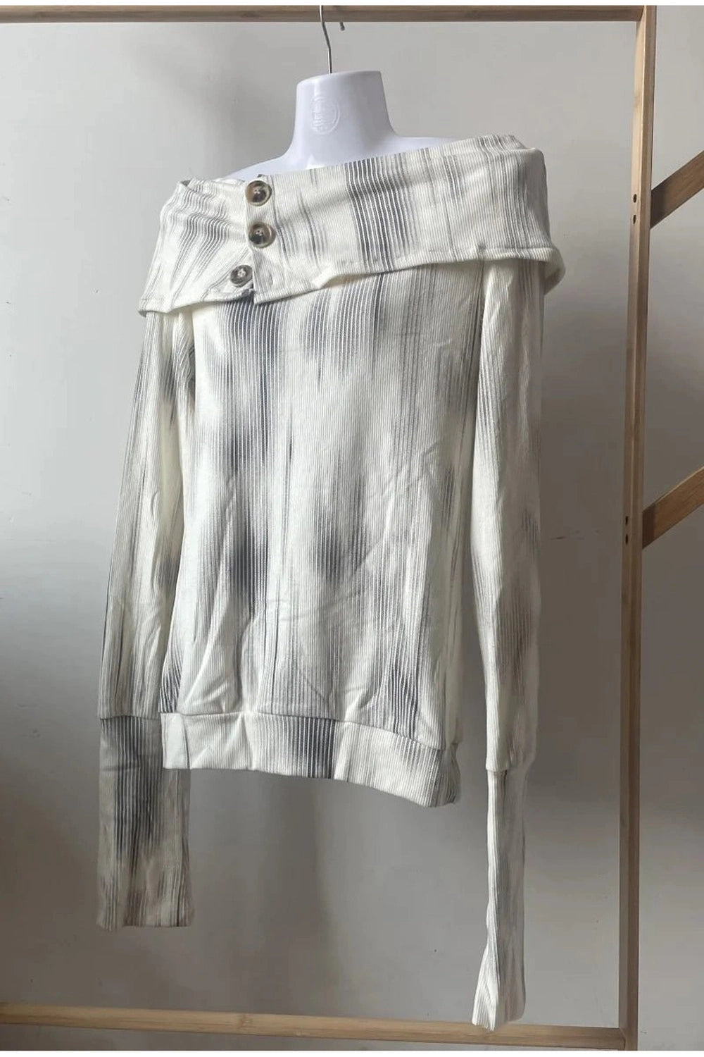 Acubi Style Off-Shoulder Buttoned Knit Top Shoptery