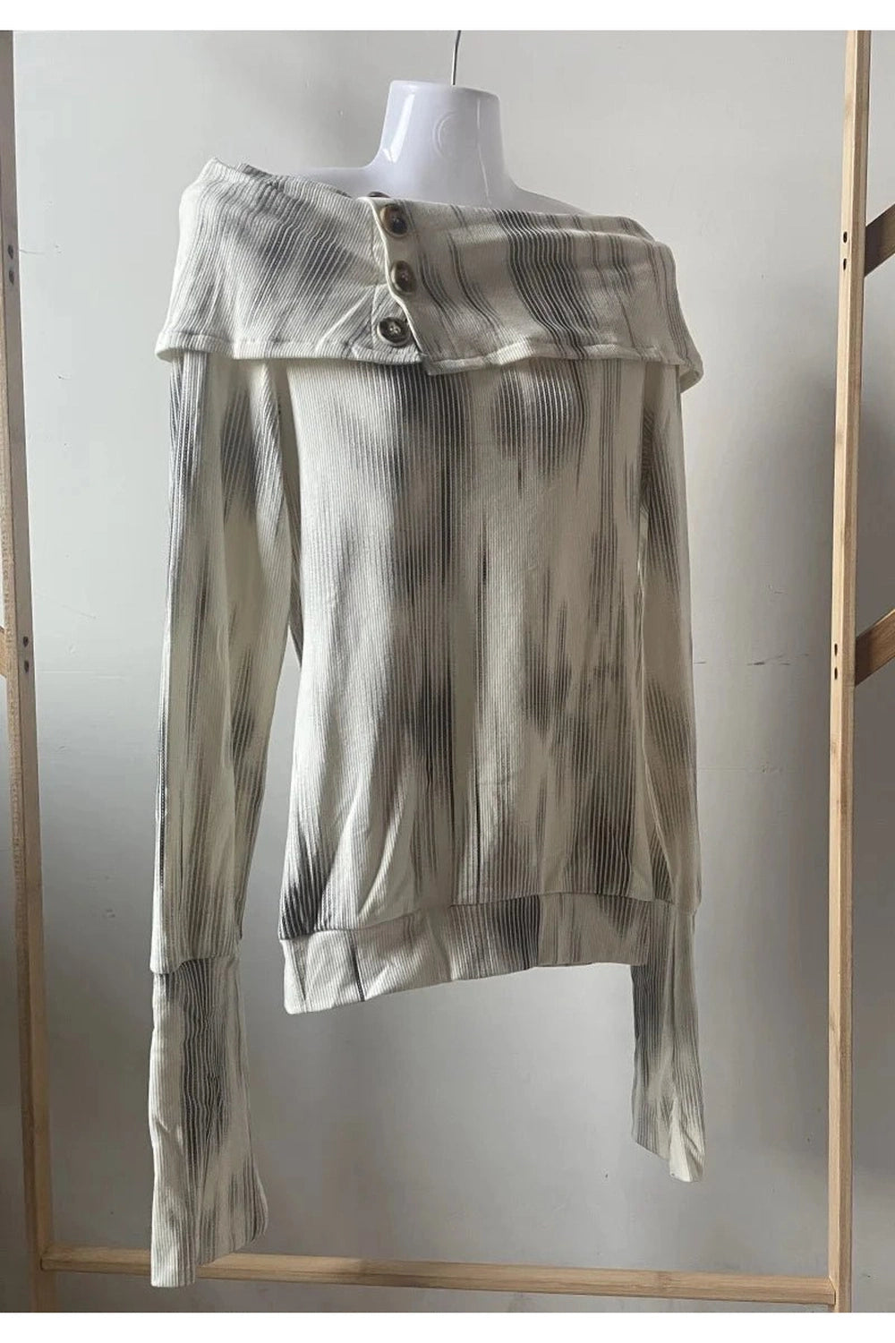 Acubi Style Off-Shoulder Buttoned Knit Top Shoptery