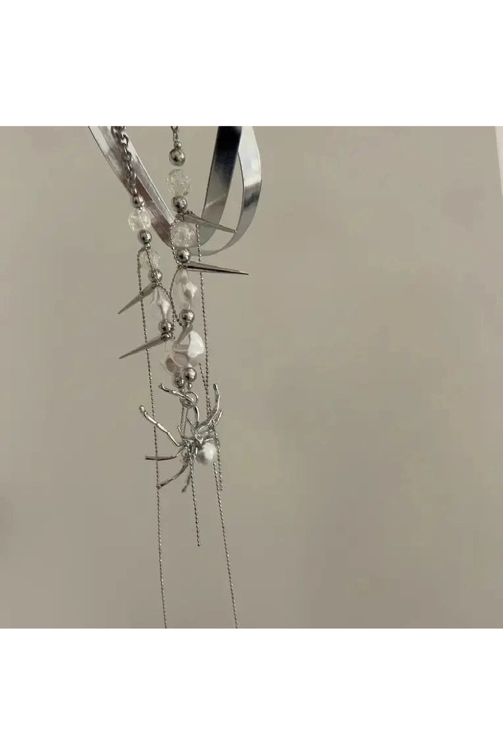 Alt Spider Queen Pearl Spike Choker Shoptery
