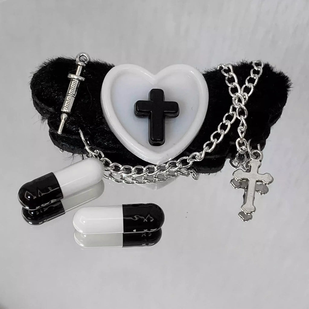 Menhera Cross Heart Wing Hair Clips with Syringe & Pill Charms black white Shoptery