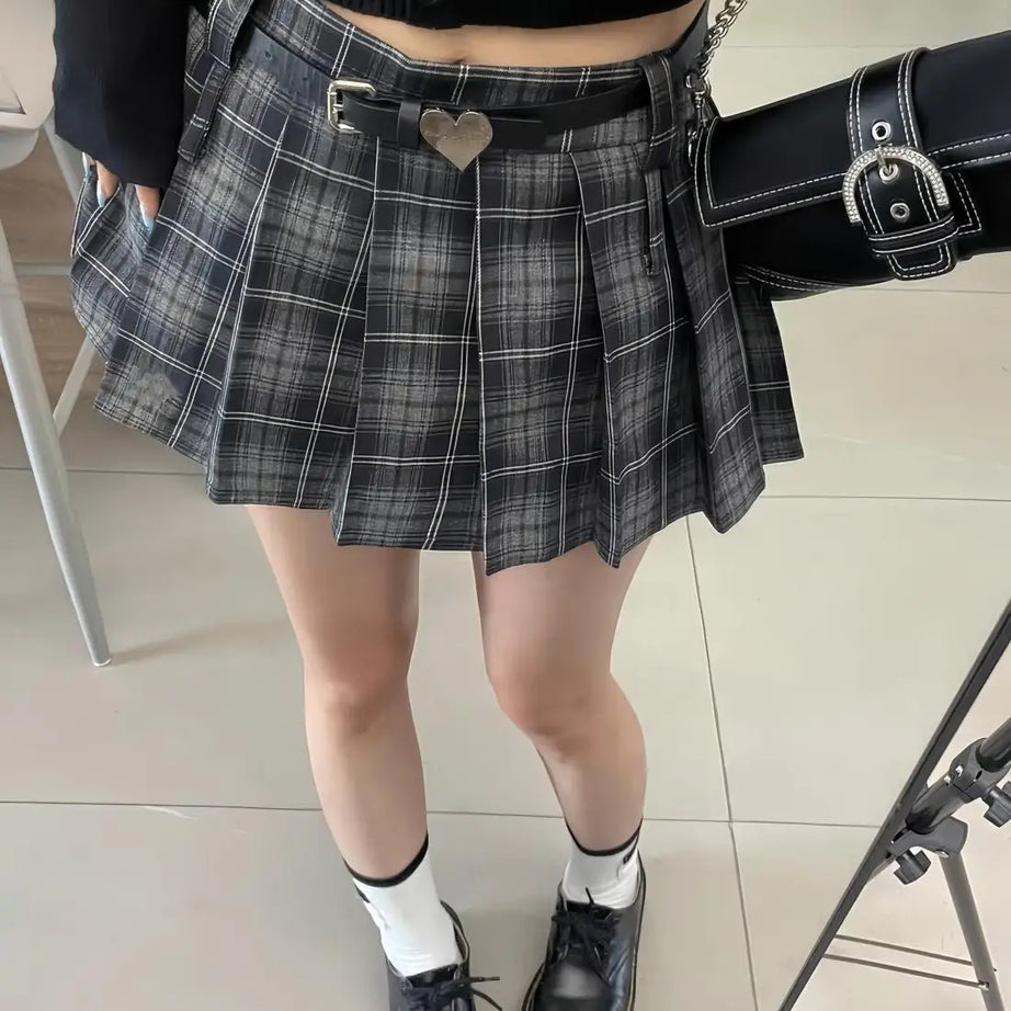 Midnight Prep Pleated Retro Skirt Shoptery