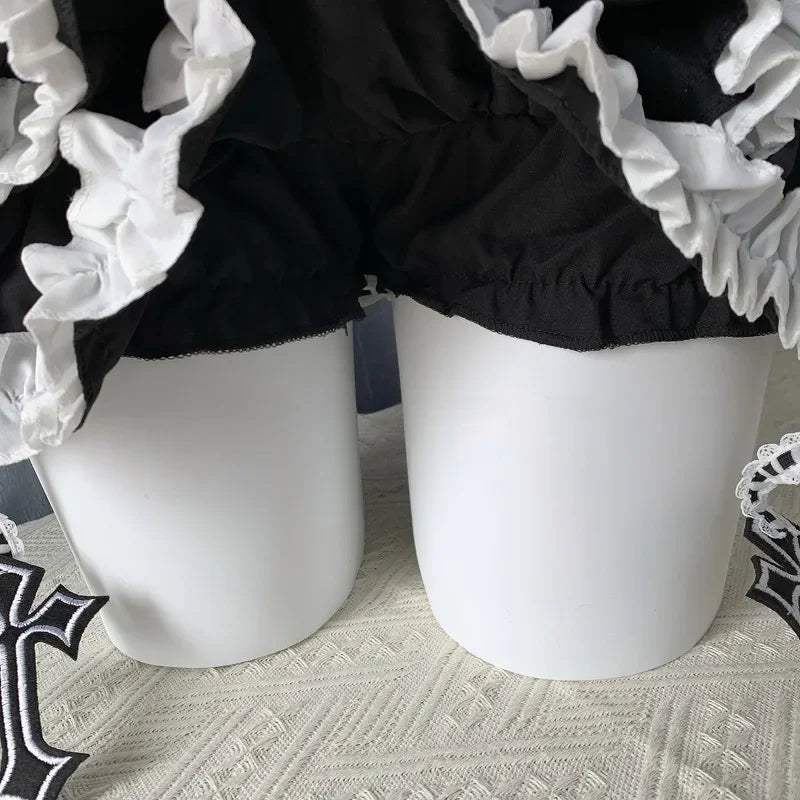 Jirai Kei Black White Ruffle Tiered Mini Skirt with Cross Charms Secondary image