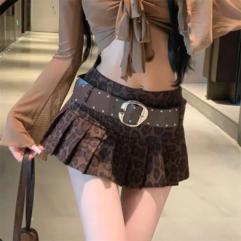 Gyaru Leopard Print Pleated Mini Skirt with Studded Belt Shoptery