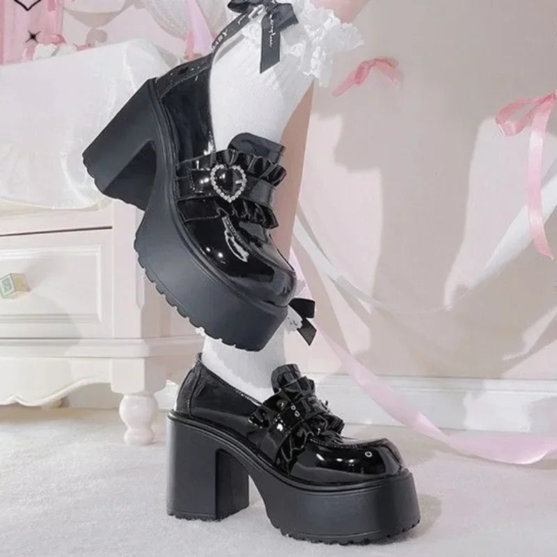 Jirai Kei Black Patent Platform Loafers with Ruffle Heart Buckle Secondary image