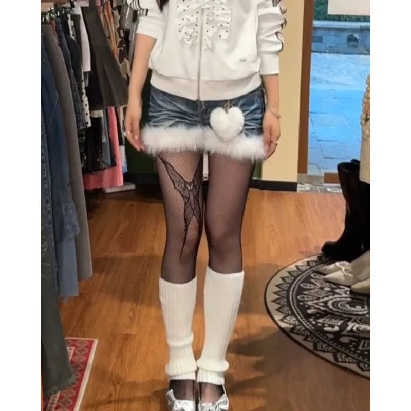 Gyaru Low-Rise Denim Mini Shorts with Fur Trim & Heart Charm Secondary image