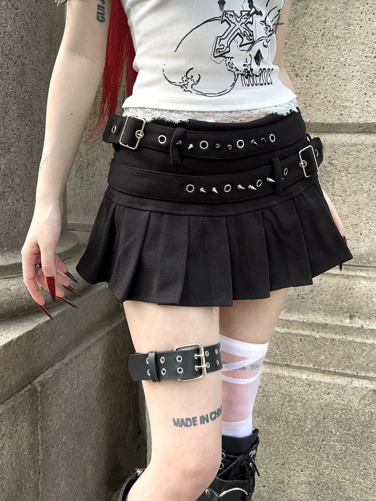 Visual Kei AltGoth Graphic Crop Top & Pleated Skirt Set Shoptery