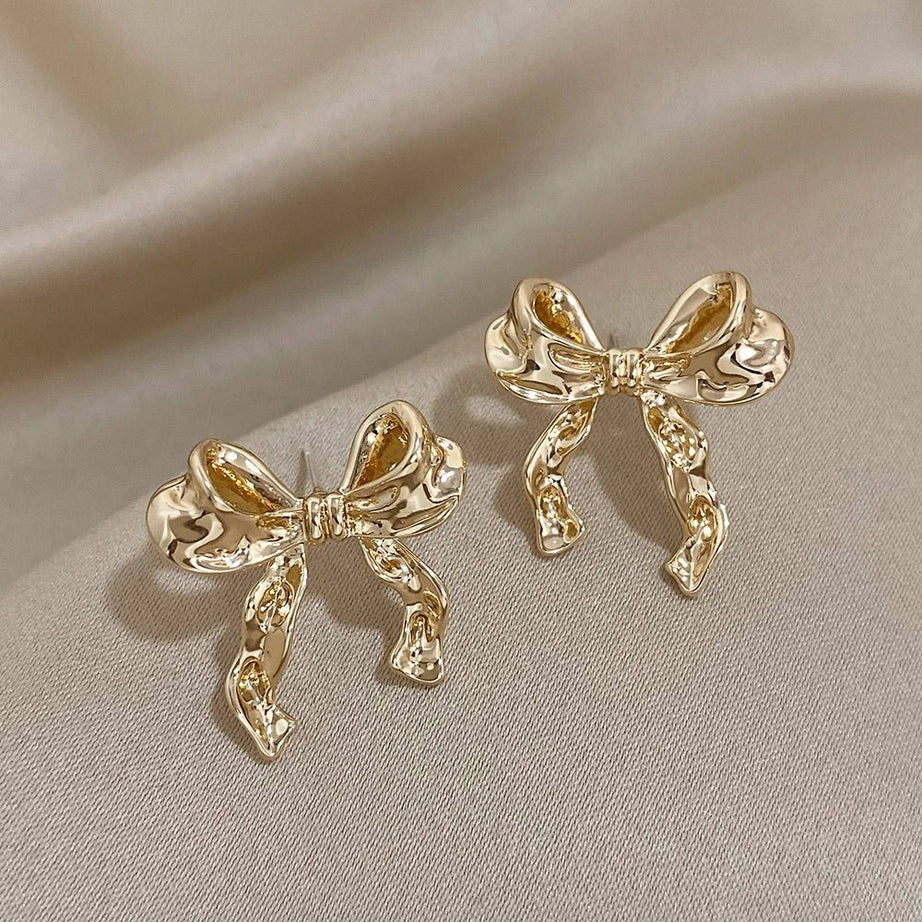 Abstract Flow Ribbon Aesthetic Earrings Small Gold Shoptery