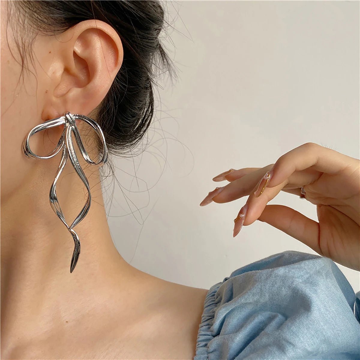 Abstract Flow Ribbon Aesthetic Earrings Shoptery