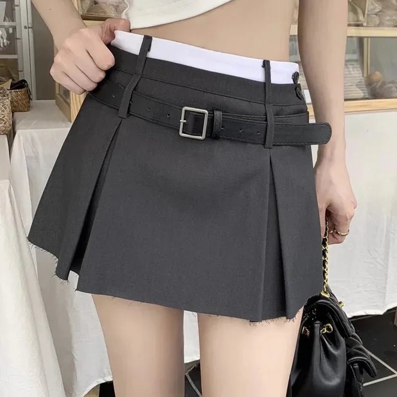 Belt Pleated Mini Skirt -