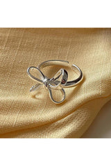 Aesthetic Bow Pattern Silver Ring Shoptery