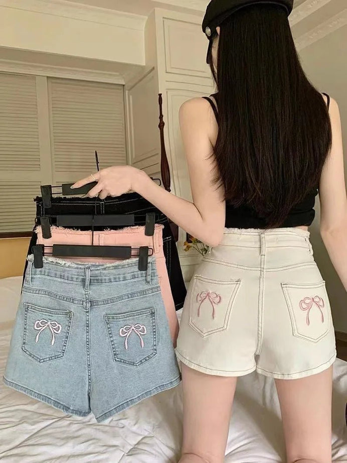 Butterfly Embroidered Hot Shorts - Shorts