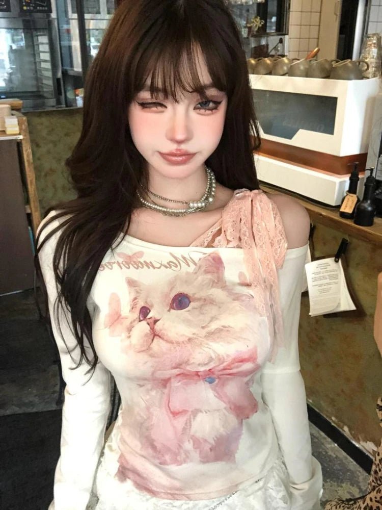 Dreamy Feline Graphic Top - Shirts & Tops