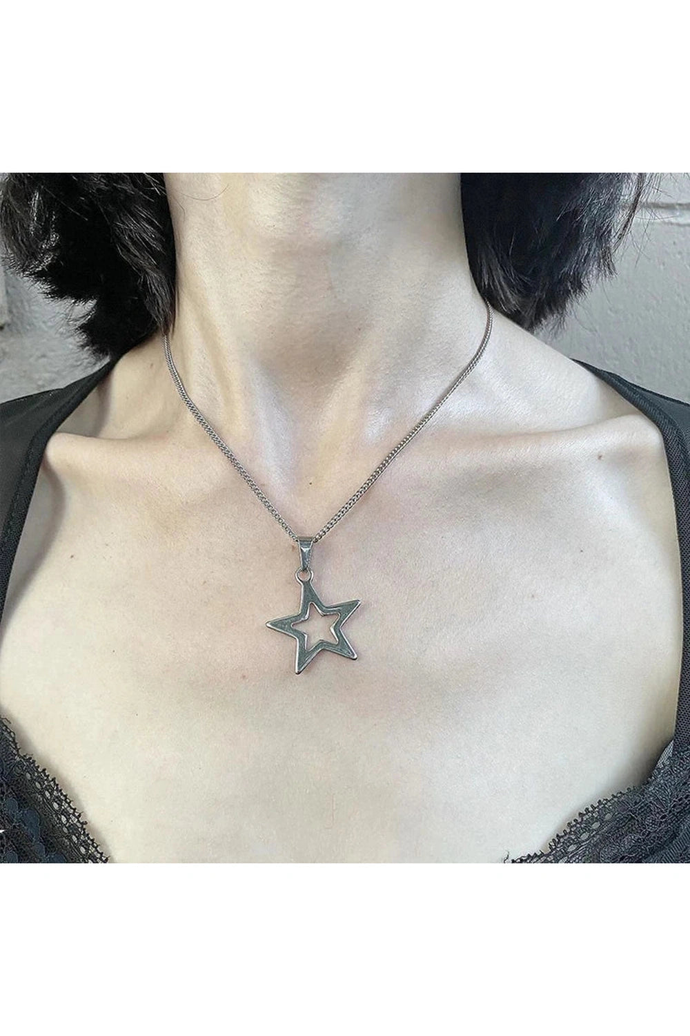 Fashion Chains Star Pendant Necklace -