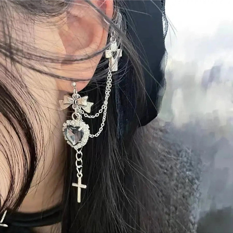 Goth Heart Chain Drop Earrings Shoptery