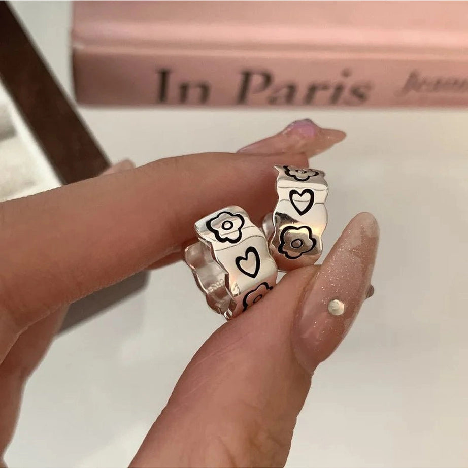 Aesthetic Graffiti Wave Earrings XZBT2194 Shoptery