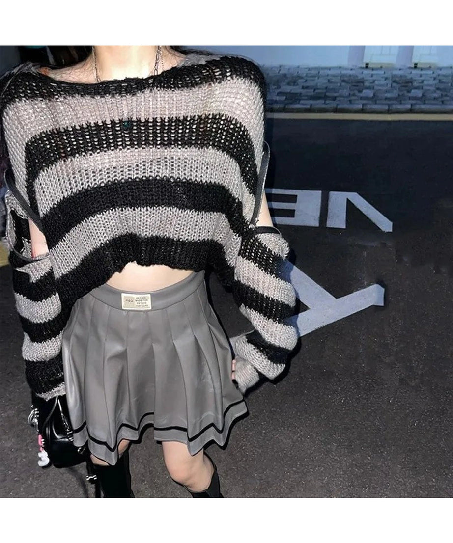 Grunge Striped Crop Sweater - 