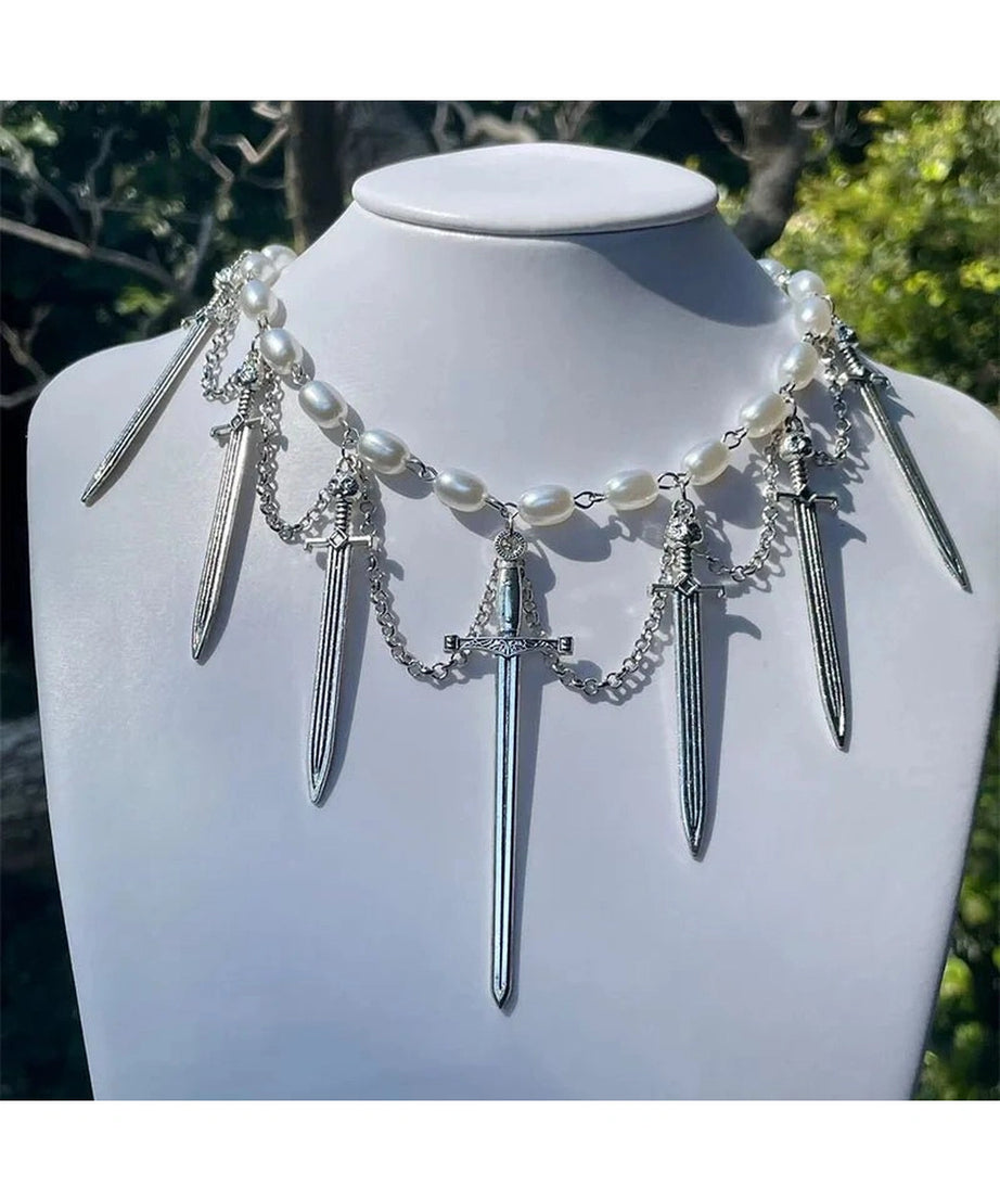 Knight’s Valor Pearl Choker - Chokers