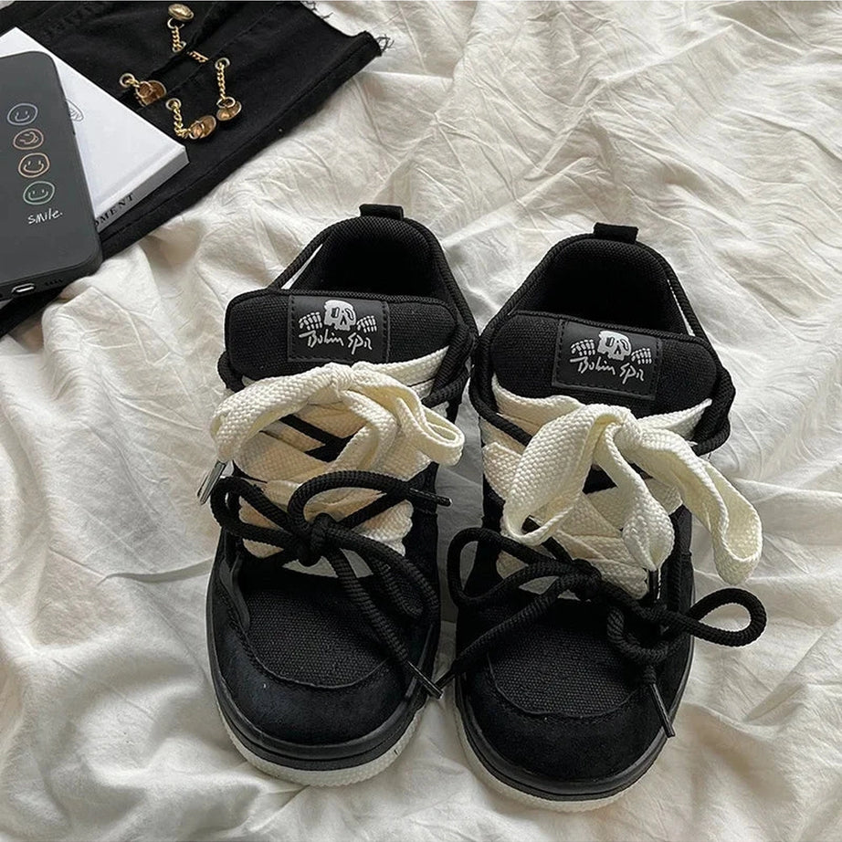 Kawaii Monochrome Edgy Low-Top Sneakers Shoptery