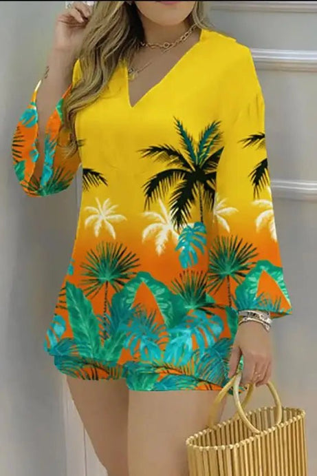 New Elegance Tropical Print Bell Sleeve Top & Shorts Set - 