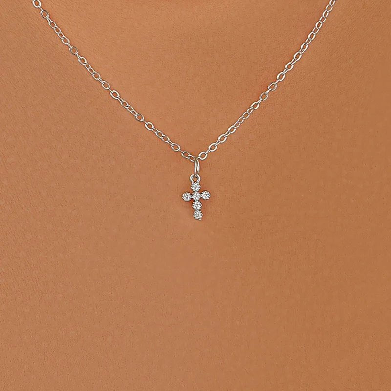 Regal Pearl Cross Aesthetic Choker AY5732301 Shoptery