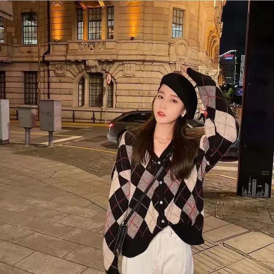 Retro Argyle Knit Cardigan black Shoptery