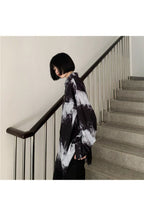 Accessory – Dark Tie-dye for Complete Looks Shoptery