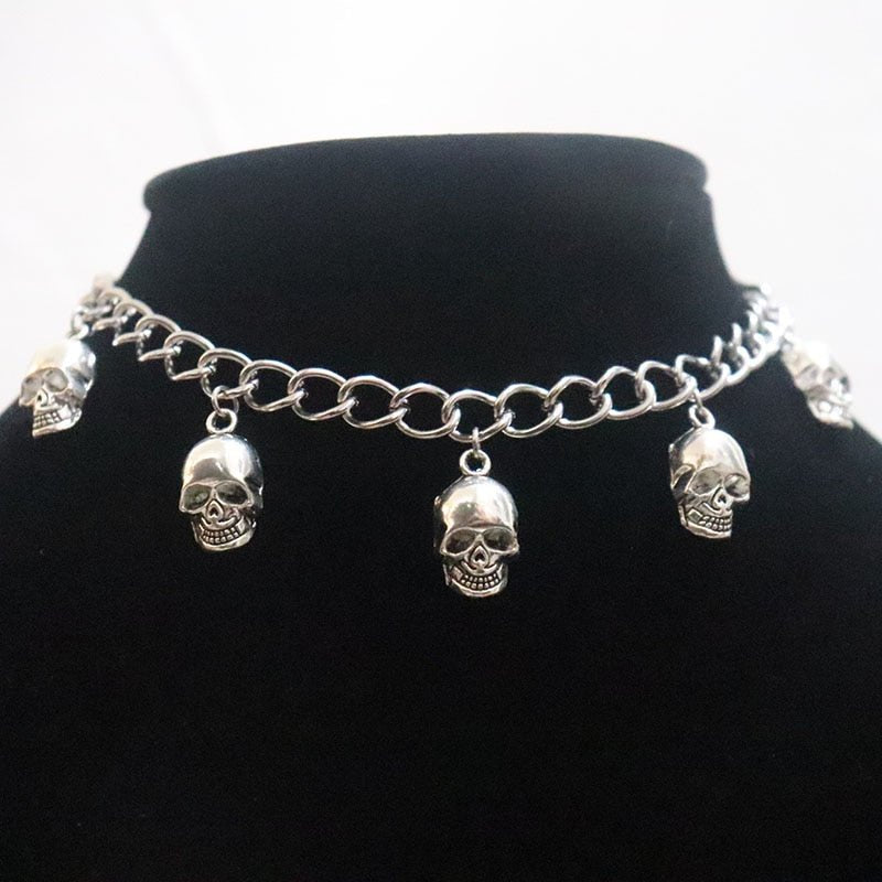 Goth Skull Metal Necklace - Necklaces