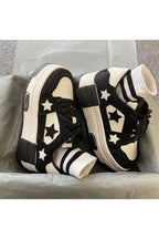 Shoes – Acubi Star – 2000s Fashion – Street Style Shoptery