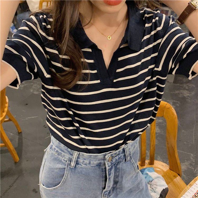 Striped Vintage Aesthetic T-shirt - T-shirts