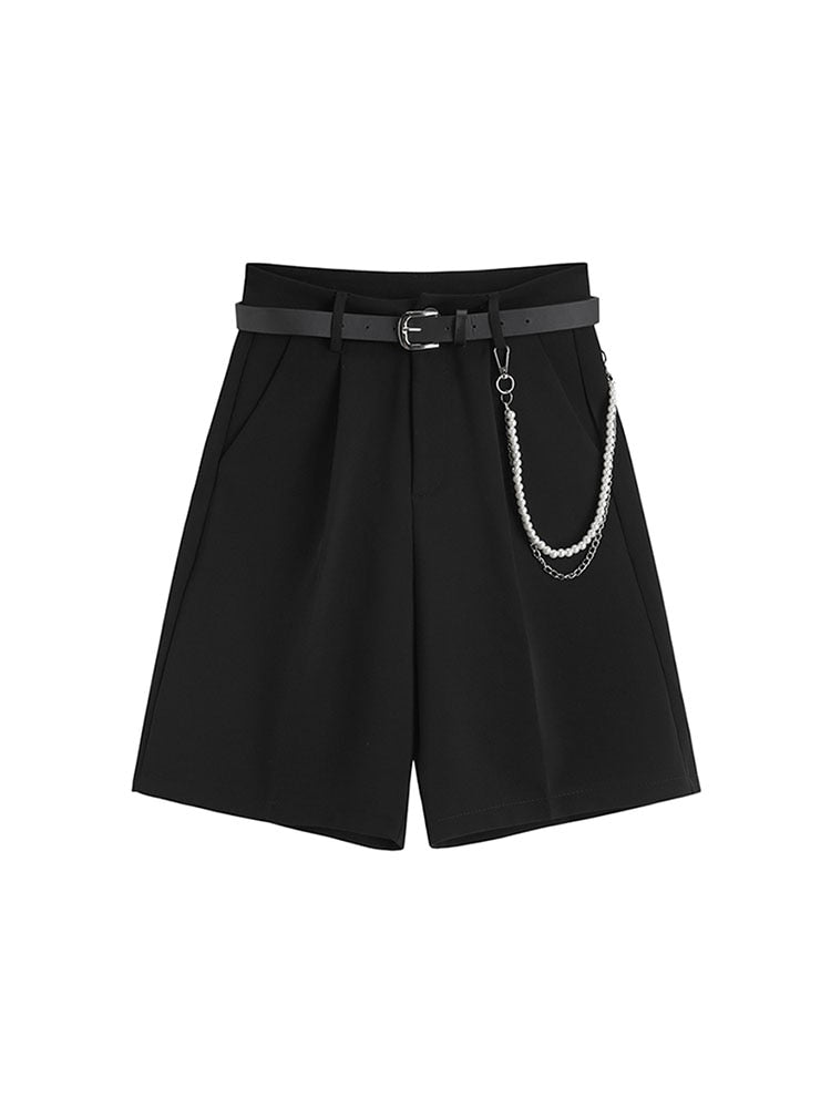 Summer Shorts with Chain - Shorts